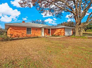 7033 Creek Bend Rd, Dallas, TX 75252