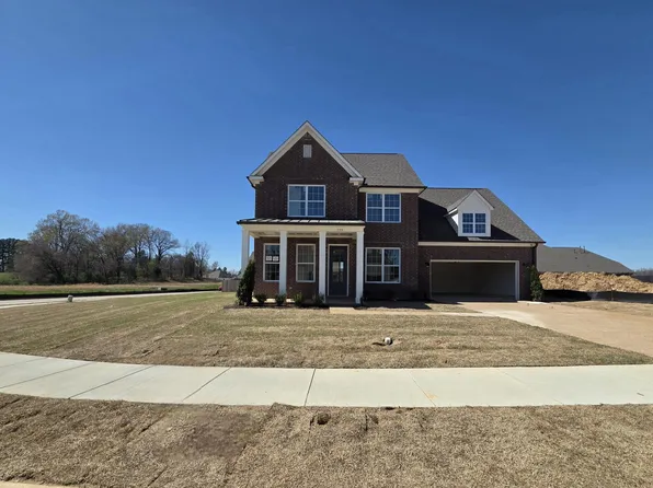 155 Hazel Crest Dr, Oakland, TN 38060