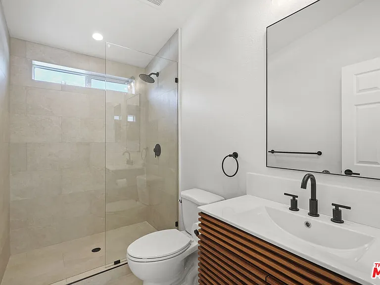 30473 Mulholland Hwy #109 — Photo 12