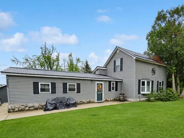 3890 N Abbe Rd, Comins, MI 48619