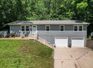 725 Cliff St NE, Chatfield, MN 55923