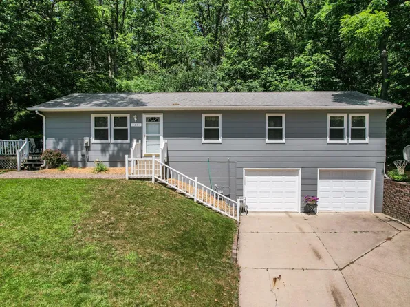 725 Cliff St NE, Chatfield, MN 55923