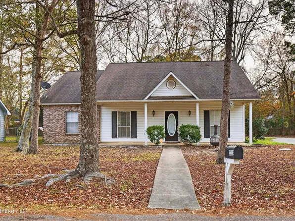 3313 Neptune Dr, Gautier, MS 39553