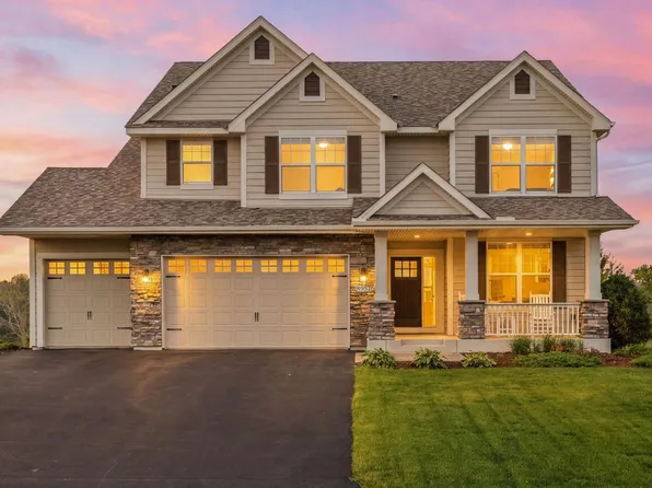 8957 Lakeside Dr, Victoria, MN 55386
