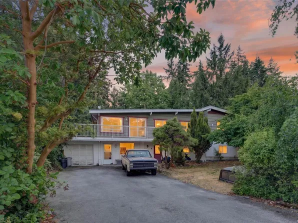 243 Maliview Dr, Saltspring Island, BC V8K 1B7