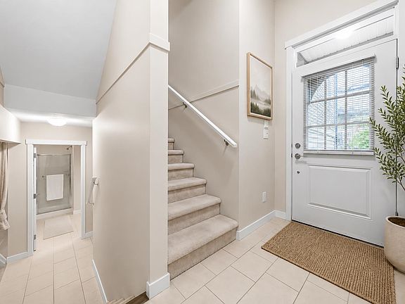 3rd image of 10489 Delsom Cres #82