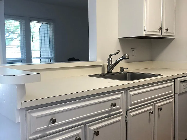 800 Saint Andrews Dr #231 — Photo 4