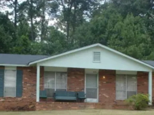 604 Buford Dr, Phenix City, AL 36869