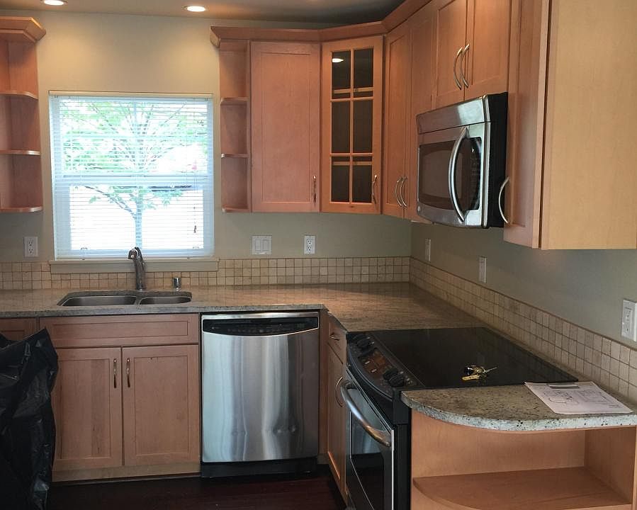 1st image of 16523 33rd Ave W