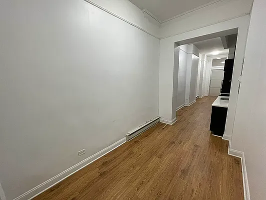 Rented by Compass | media 13