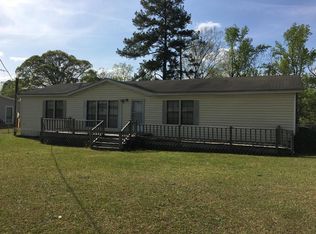 1419 Clearview Dr, Manning, SC 29102
