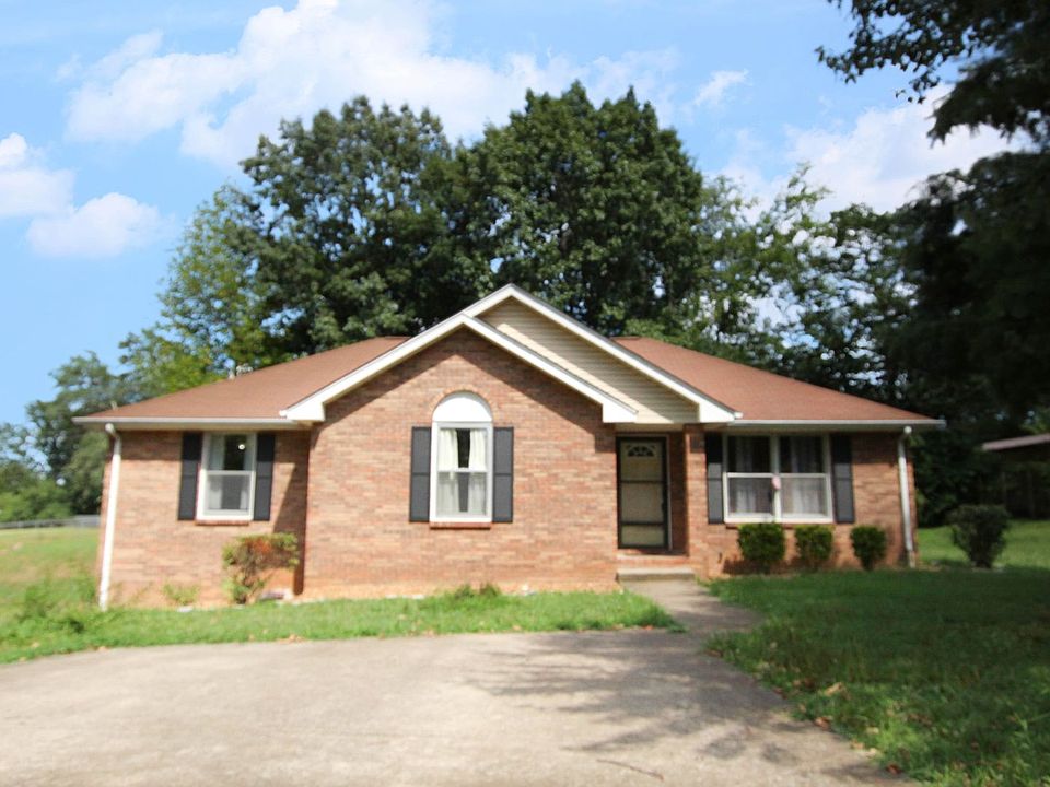 1st image of 517 Aurelia Lynn Dr