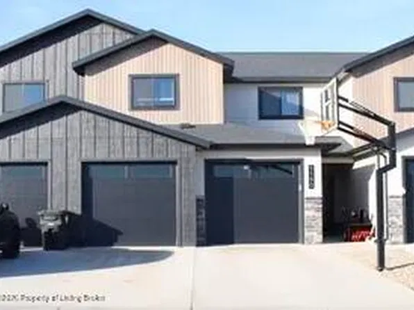 1190 39th Ave W, Dickinson, ND 58601