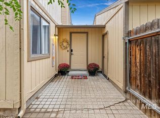 691 W Barrett St, Meridian, ID 83642