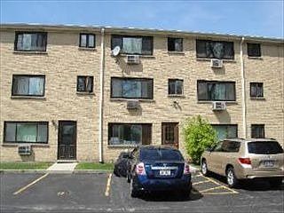 3rd image of 245 N Walnut St #1