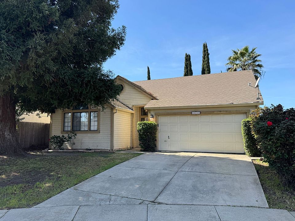 1st image of 6631 Mount Bachelor Ct