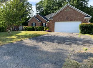 954 Hunting Horn Way W, Evans, GA 30809