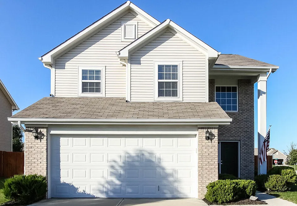 11156 Dark Star Ln