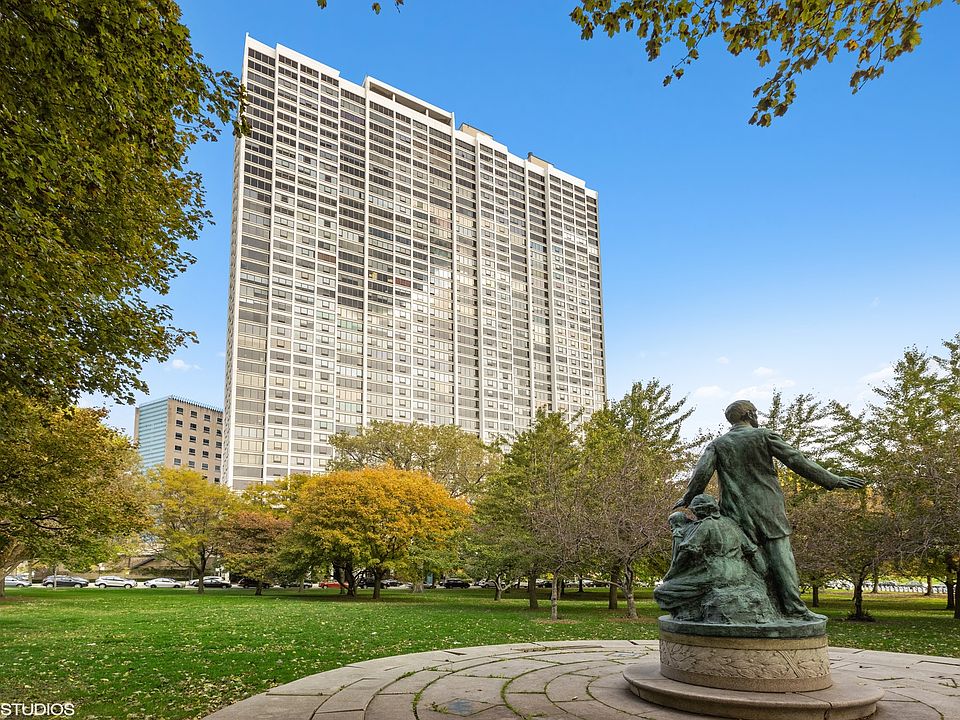 1st image of 2800 N Lake Shore Dr APT 702