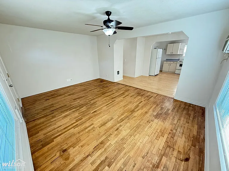 1005 S 33rd Ave — Photo 3