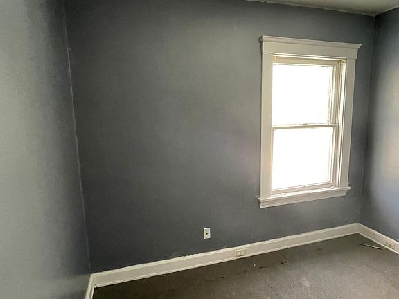 4th image of 1009 E 140th St