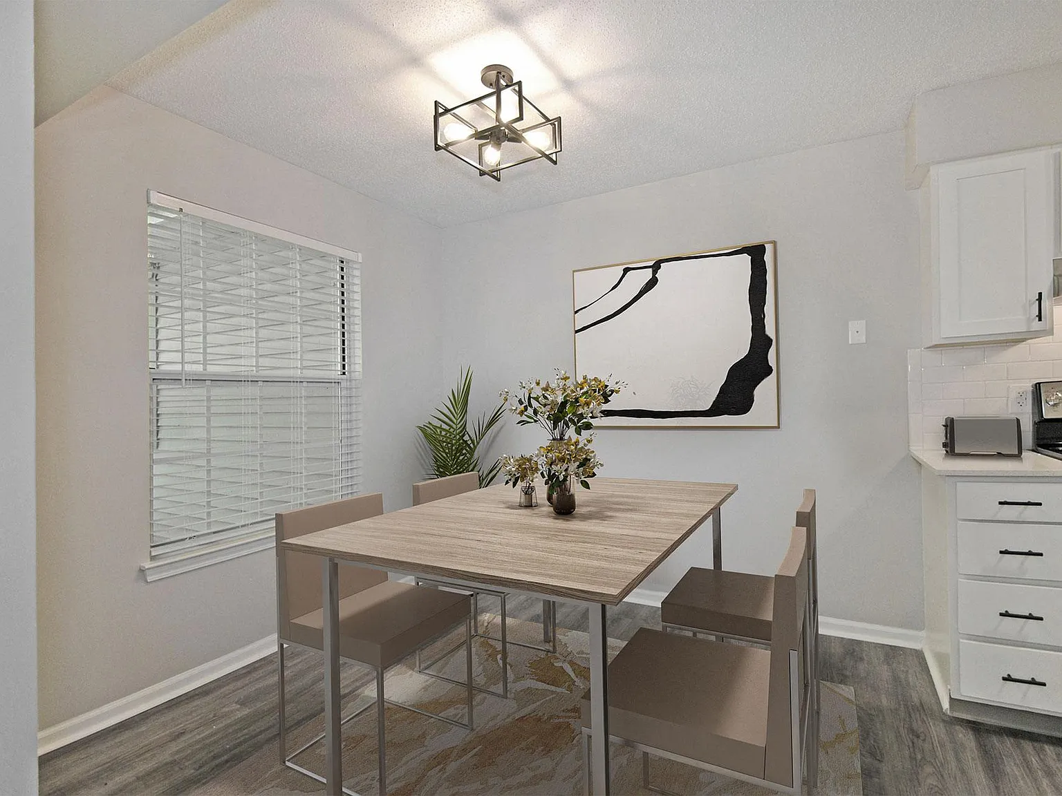 Woodland Valley Apartments — Photo 3