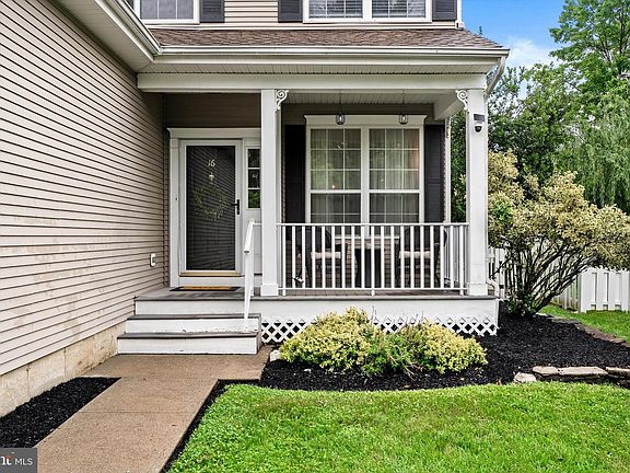 2nd image of 16 Coburn Rd