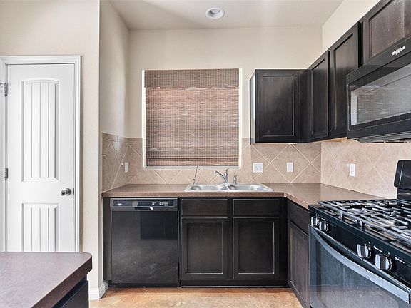 4th image of 4606 Graceful Ln