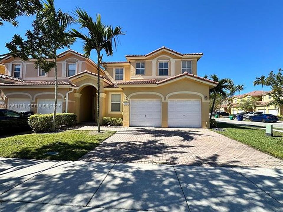 1st image of 11362 SW 137th Pl #Townhouse 11362