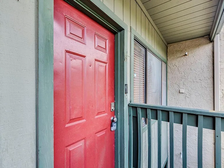 601 Nelray Blvd #13 — Photo 17