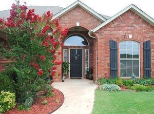 3312 Valley Brk, Norman, OK 73071