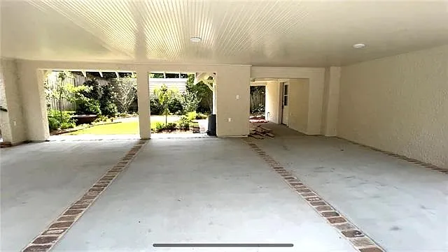 537 Broadway St — Photo 18