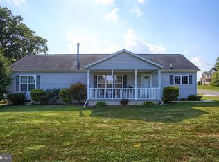 630 Hillcrest Dr, Carlisle, PA