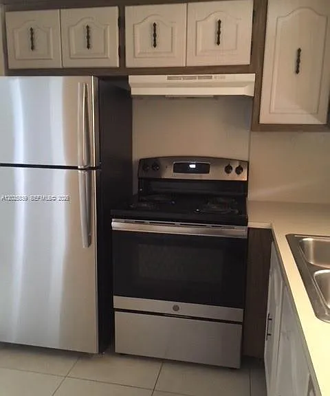 9351 Fontainebleau Blvd #B214 — Photo 2