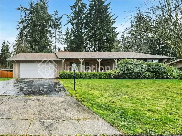 617 S 301st St, Federal Way, WA 98003