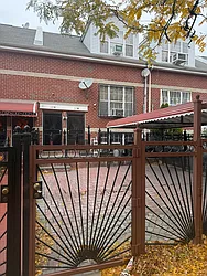 221 Macdougal Street