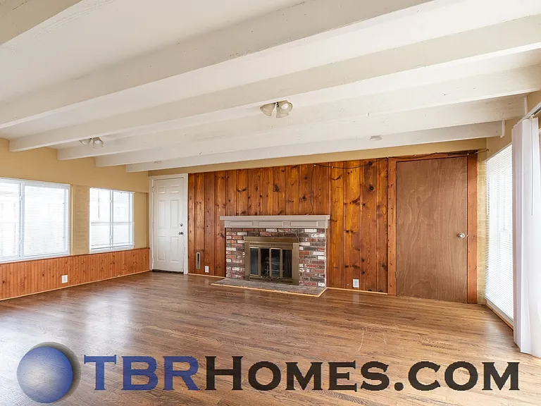 2052 Jamaica St — Photo 8
