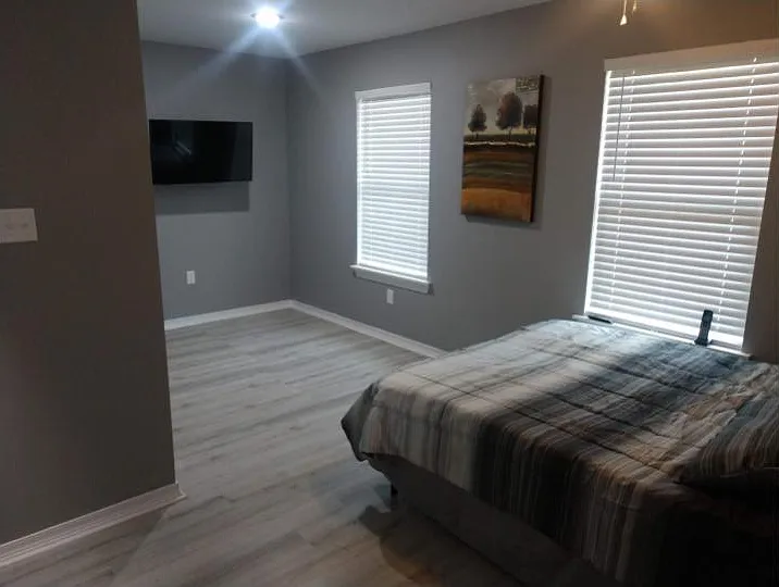 1 bed, 365 sqft, $775 — Photo 2