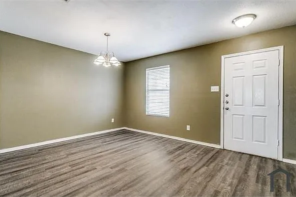 9608 Woodrow Wilson Dr — Photo 3