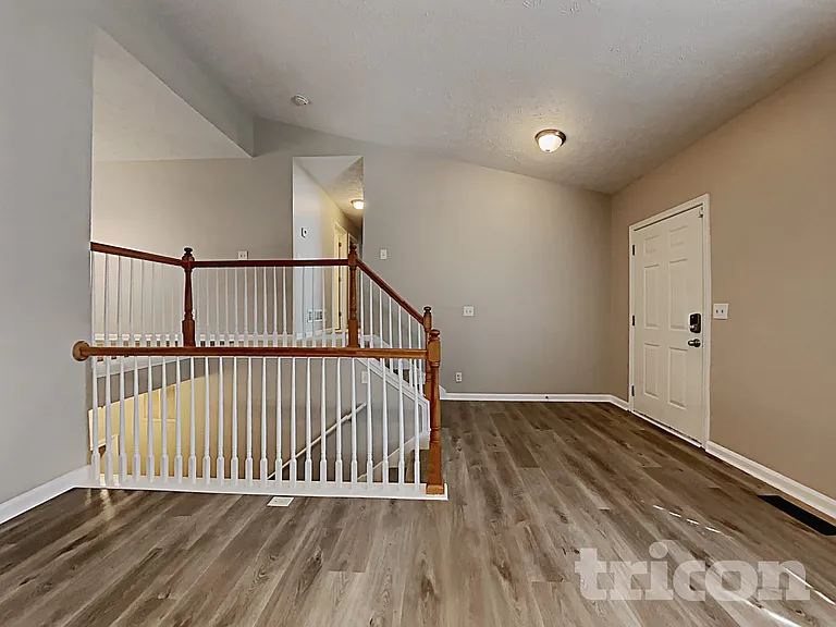 39 Dane Ln — Photo 3