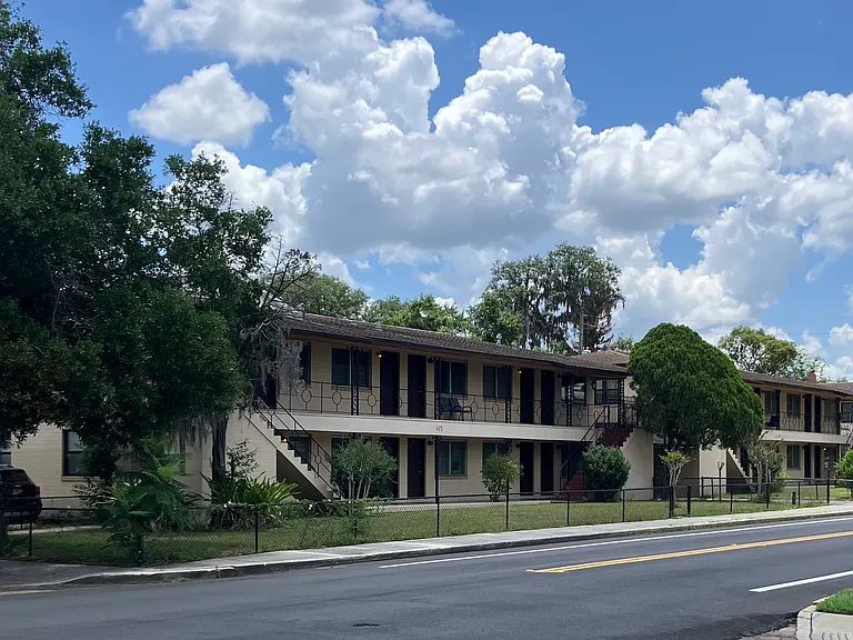 619 Highland Ave — Photo 1