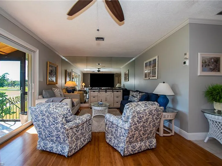 162 Teryl Rd #6-2 — Photo 5