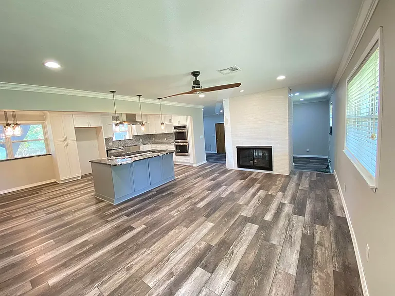 4836 Sunnyslope Dr — Photo 11