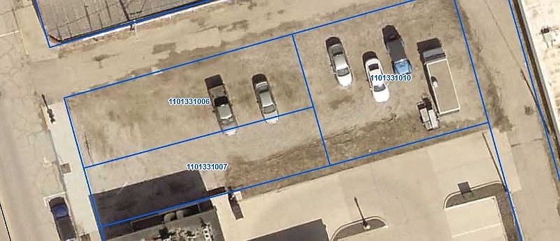 1st image of 112 & 114 N Walnut St