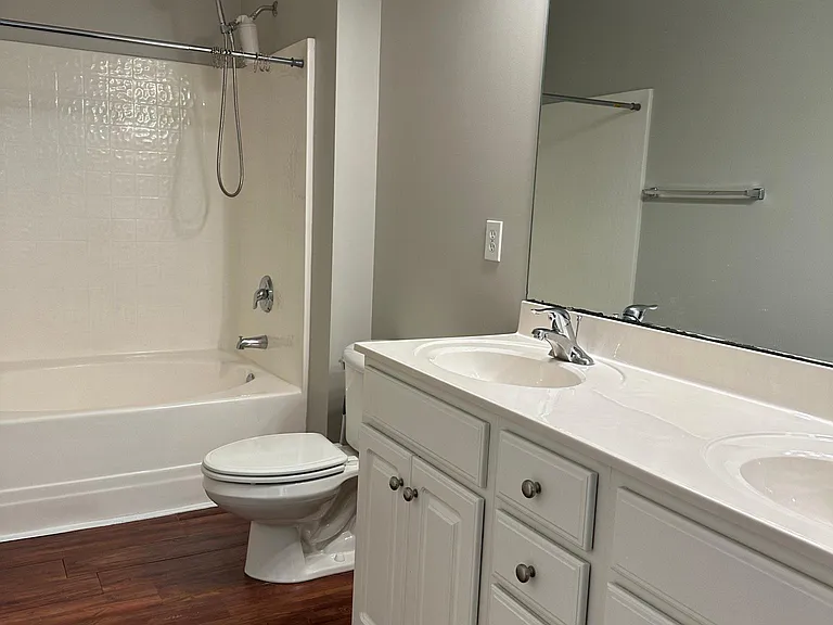 5114 Christian Dr — Photo 8
