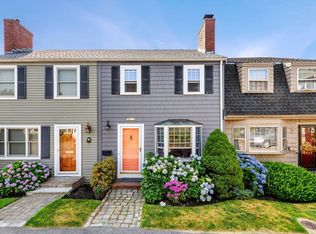 5 Frost Ln, Marblehead, MA 01945