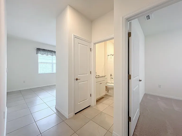 5059 Stokes Way — Photo 2