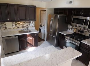 2042 Royal Fern Ct APT 18/2C, Reston, VA 20191