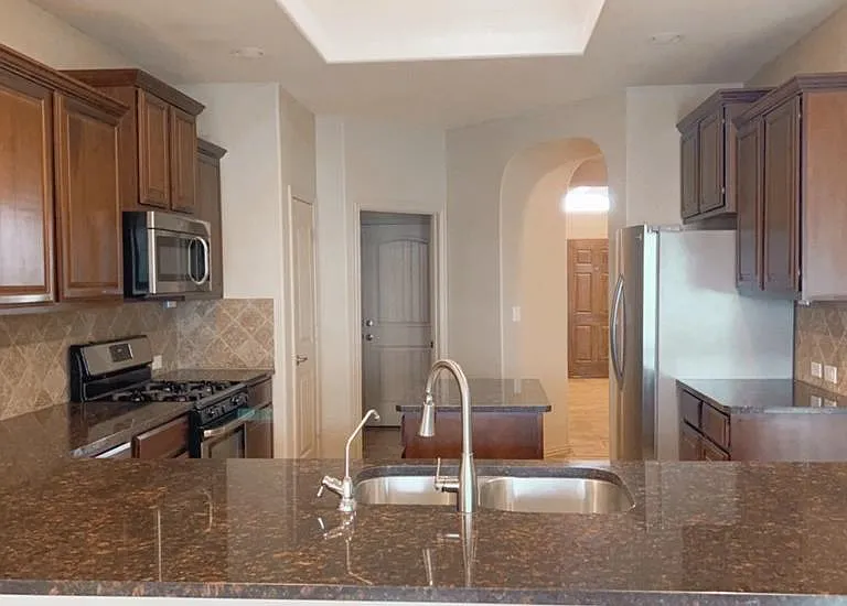 801 Founders Rd — Photo 2