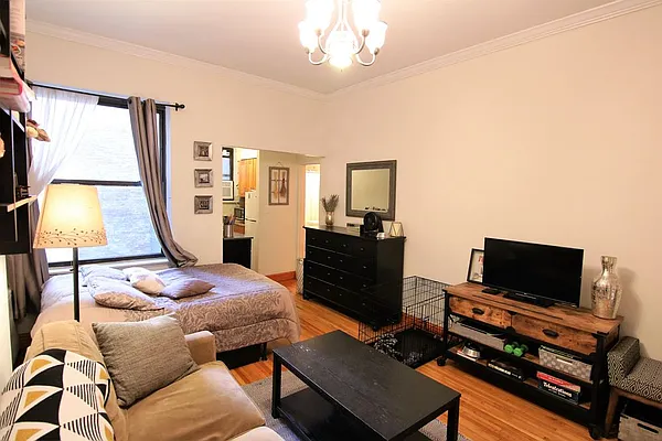 Rented by JK Dansar Corp | media 9